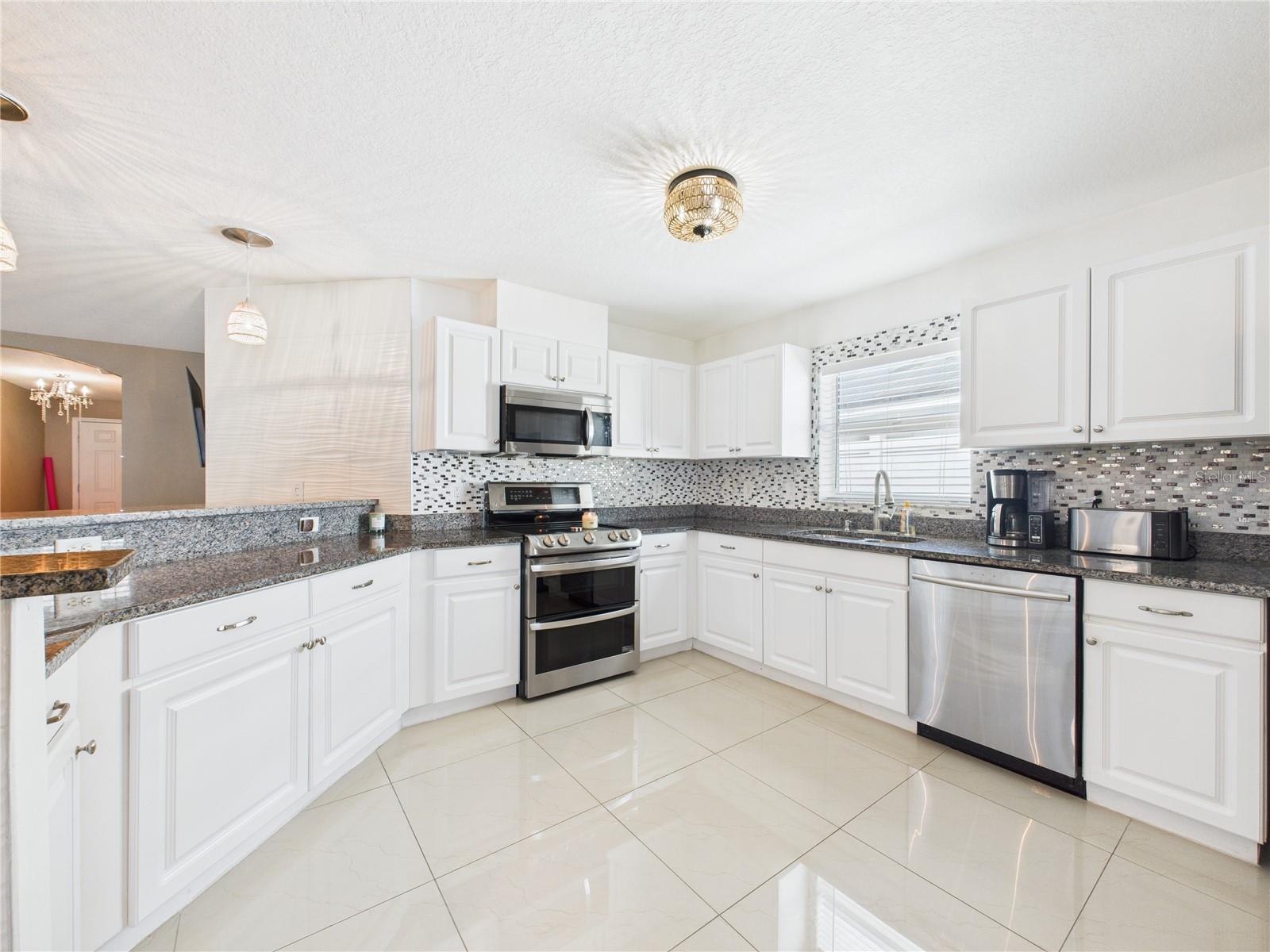 1405 BLOSSOM BAYOU CIR