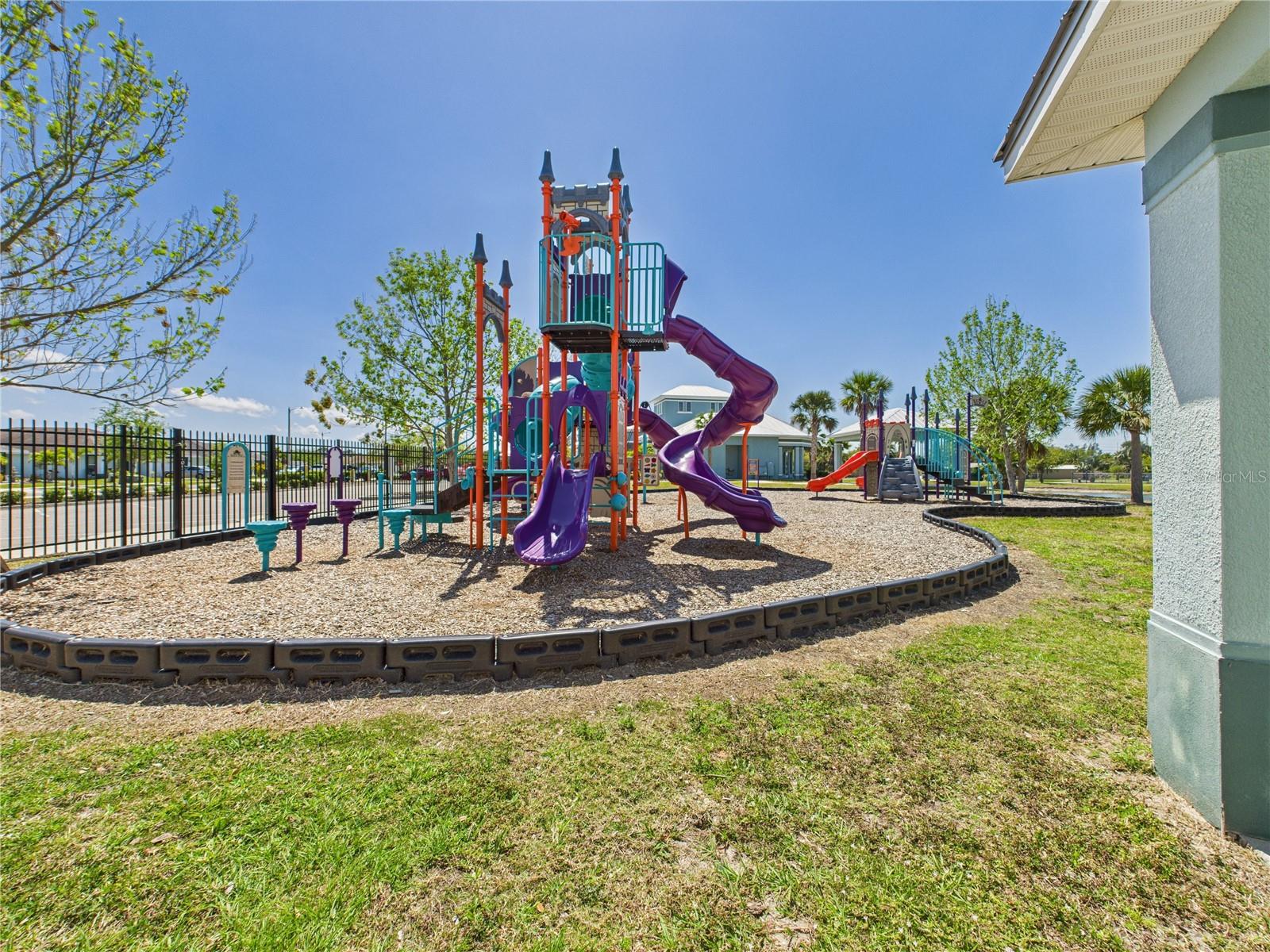 1405 BLOSSOM BAYOU CIR