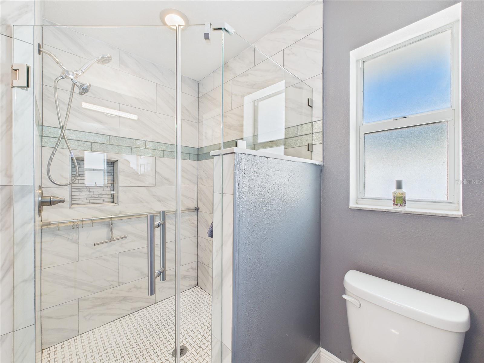 1405 BLOSSOM BAYOU CIR