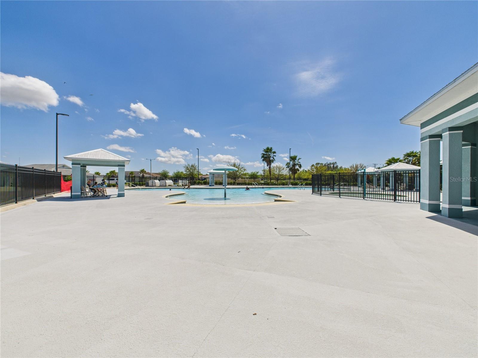 1405 BLOSSOM BAYOU CIR