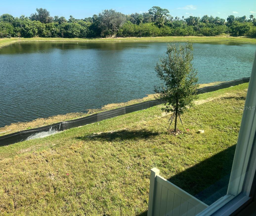 6276 BUCKET CT