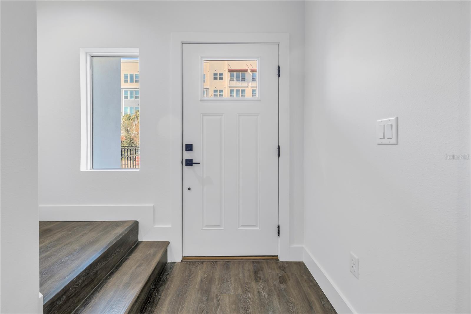 556 DR MARTIN LUTHER KING JR ST S