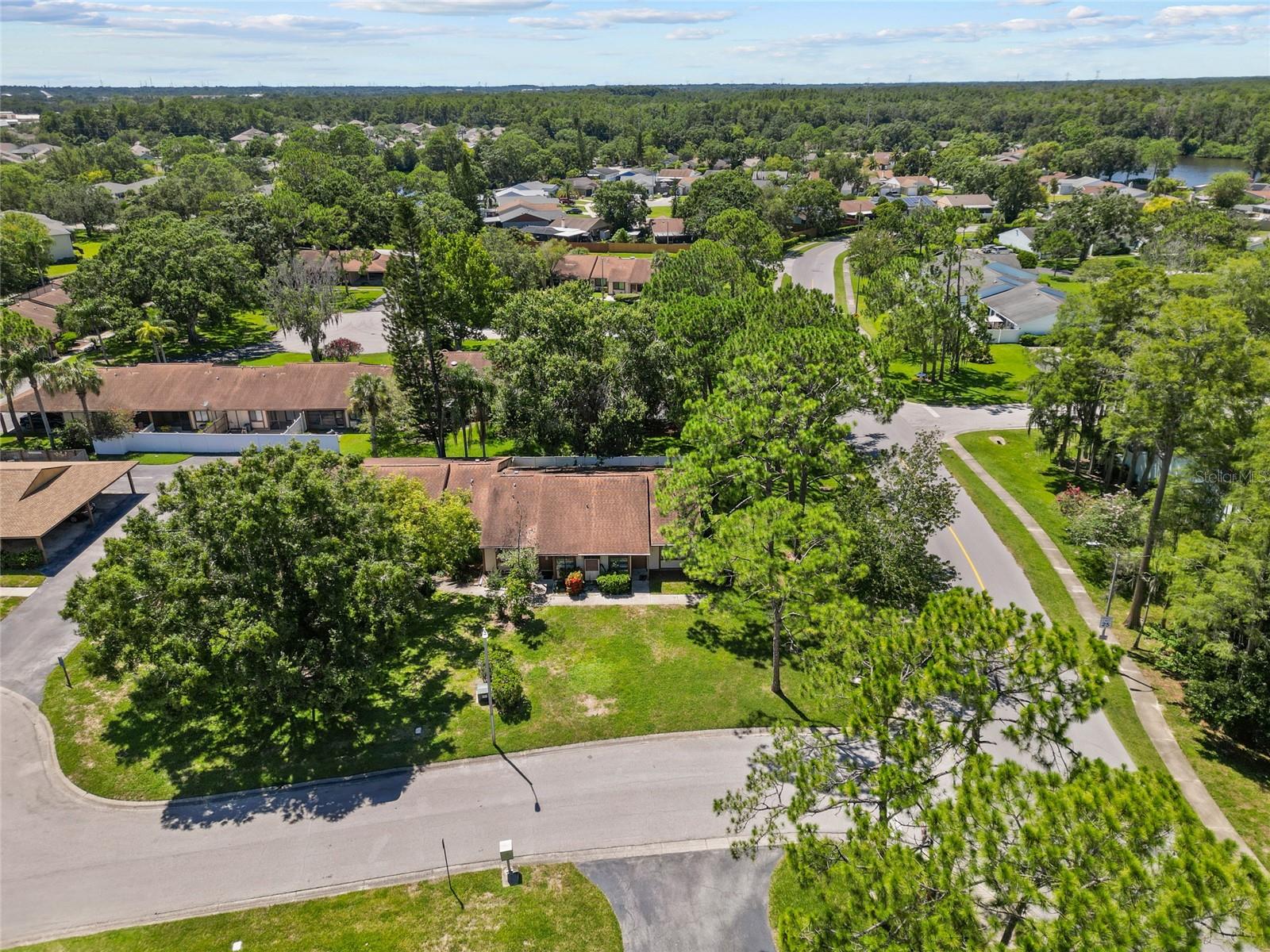 120 EDGEWOOD CT
