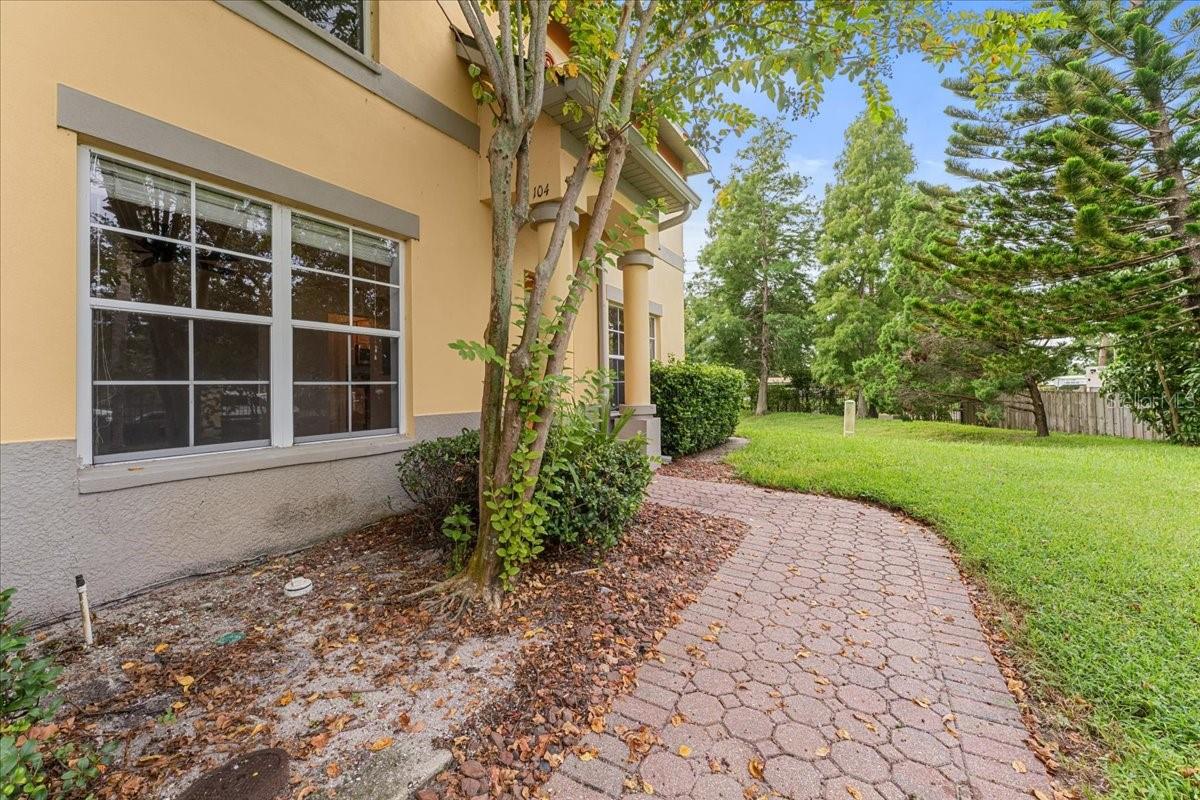 104 COQUINA BAY DR