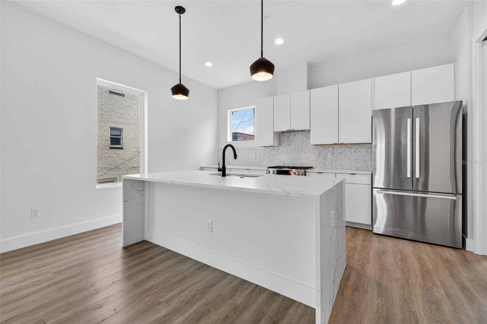 536 DR. MARTIN LUTHER KING JR ST S