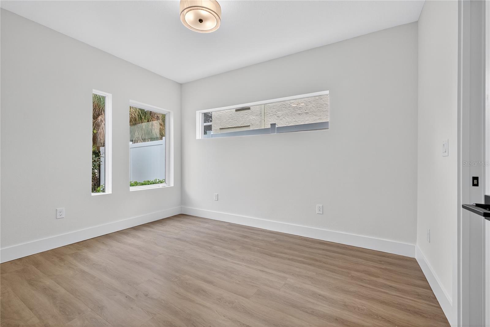 536 DR. MARTIN LUTHER KING JR ST S