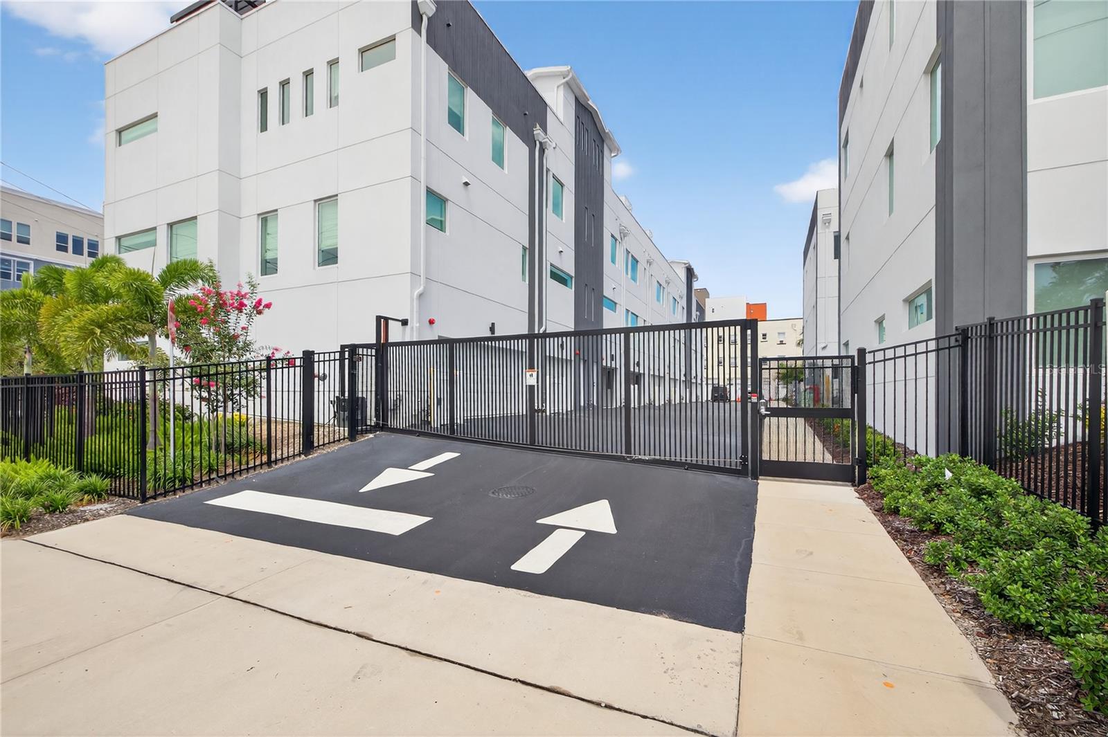 536 DR. MARTIN LUTHER KING JR ST S