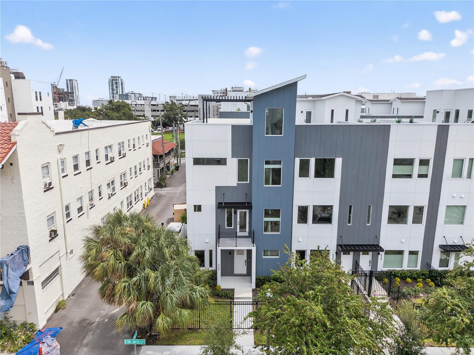 536 DR. MARTIN LUTHER KING JR ST S