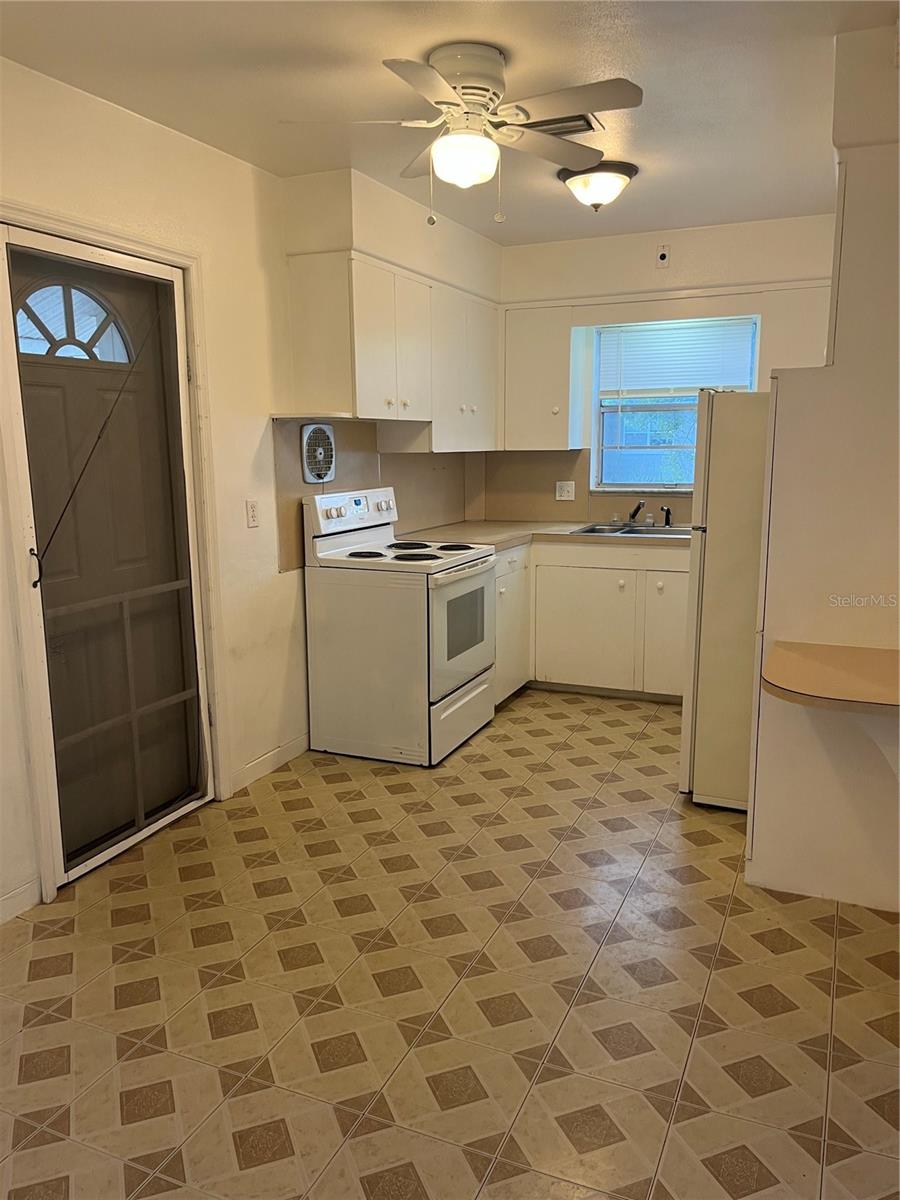 1401 30TH AVENUE N