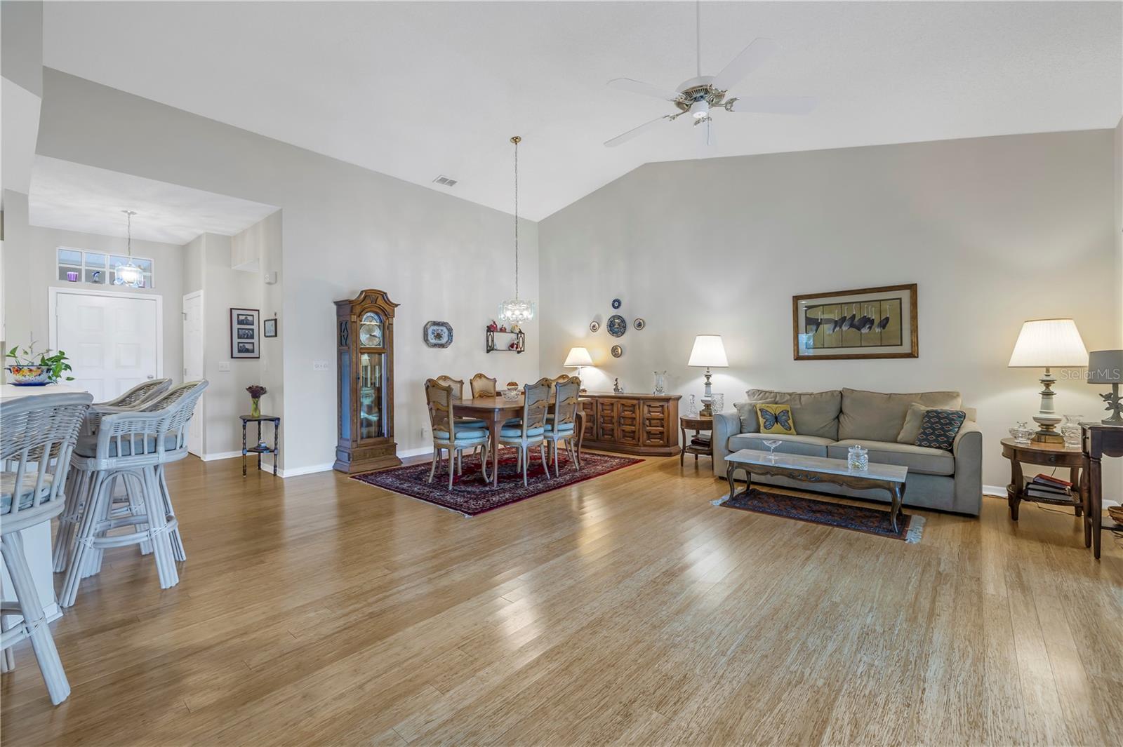 1123 MCDANIEL ST #29