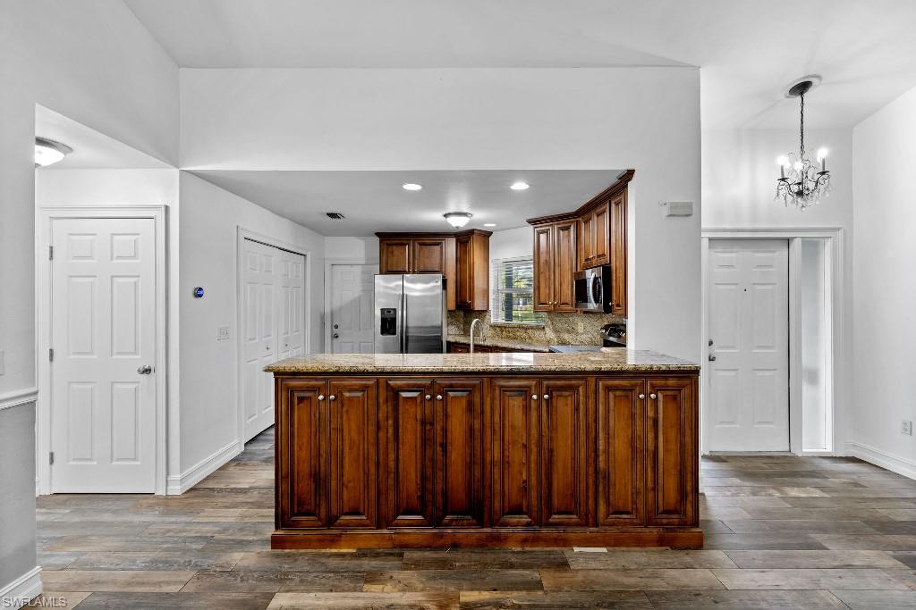 4560 Key Largo LN