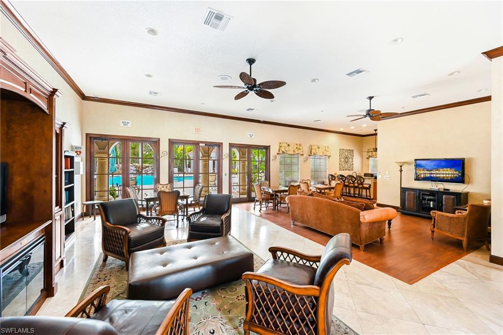 23400 Alamanda DR Unit: 201