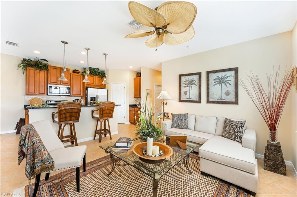 23400 Alamanda DR Unit: 201