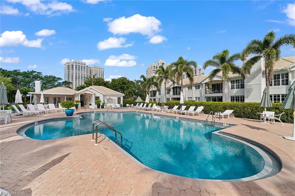 6835 San Marino DR # 809A