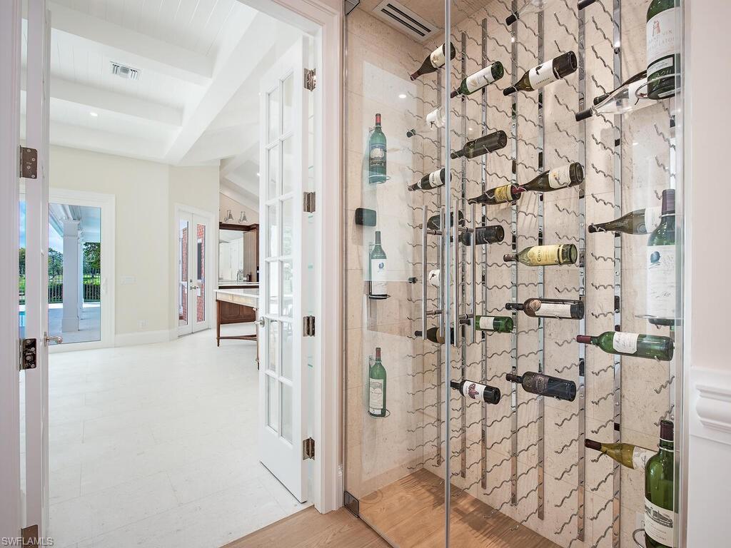 4756 Pond Apple DR N