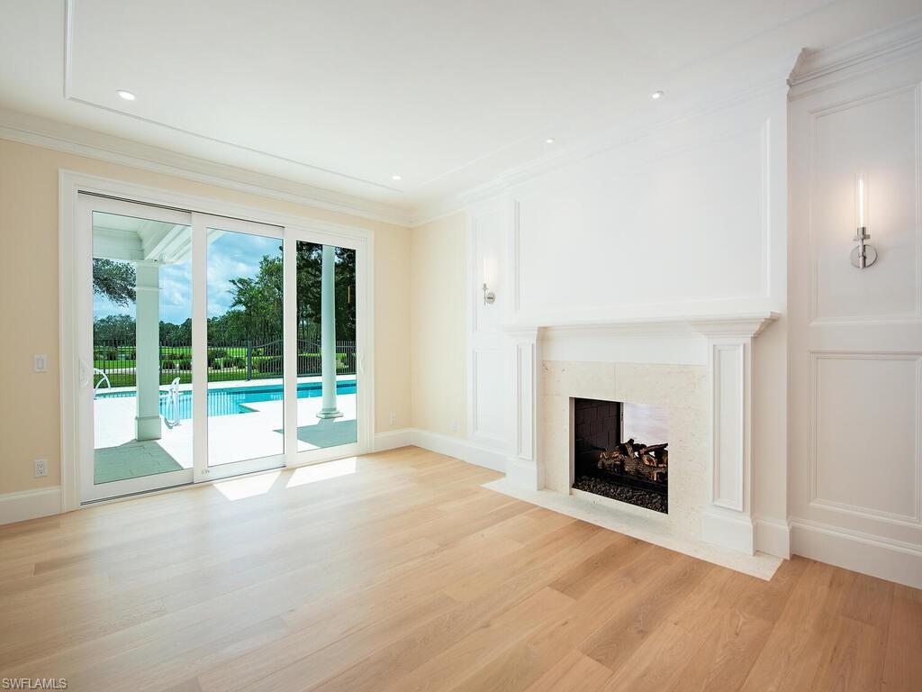 4756 Pond Apple DR N