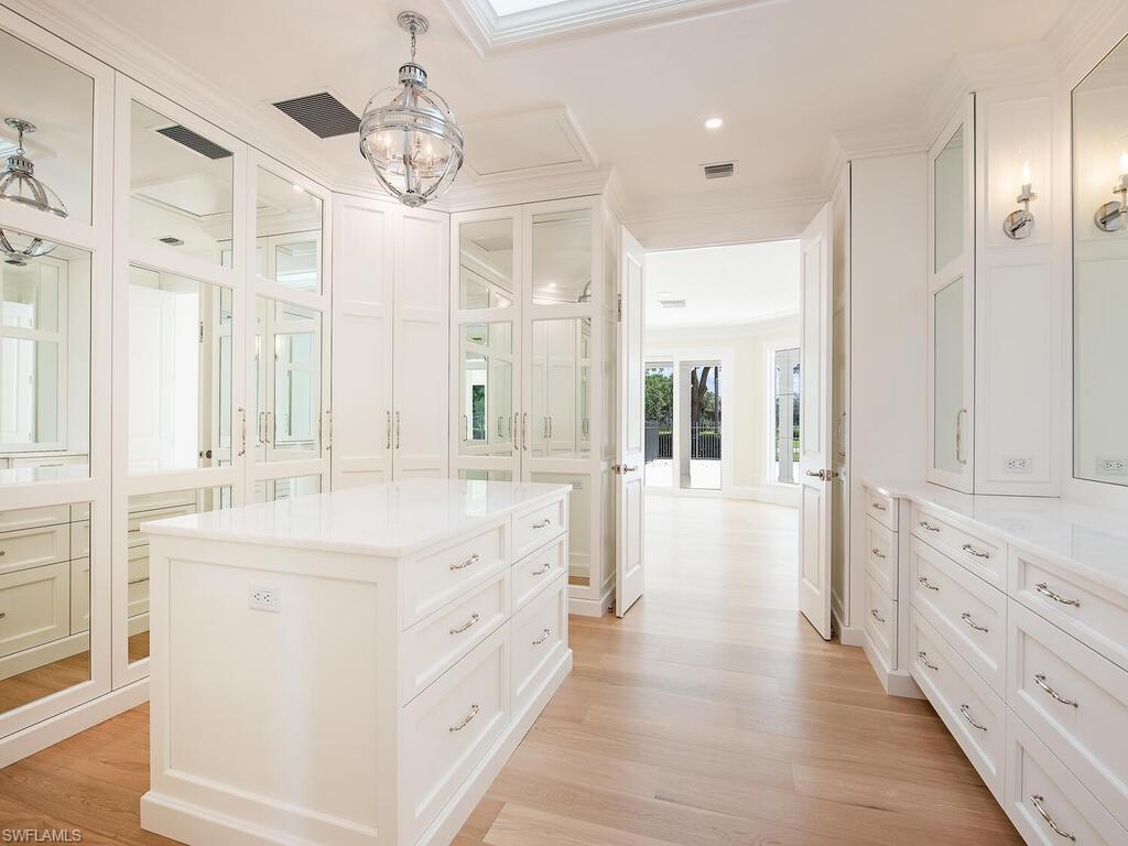 4756 Pond Apple DR N