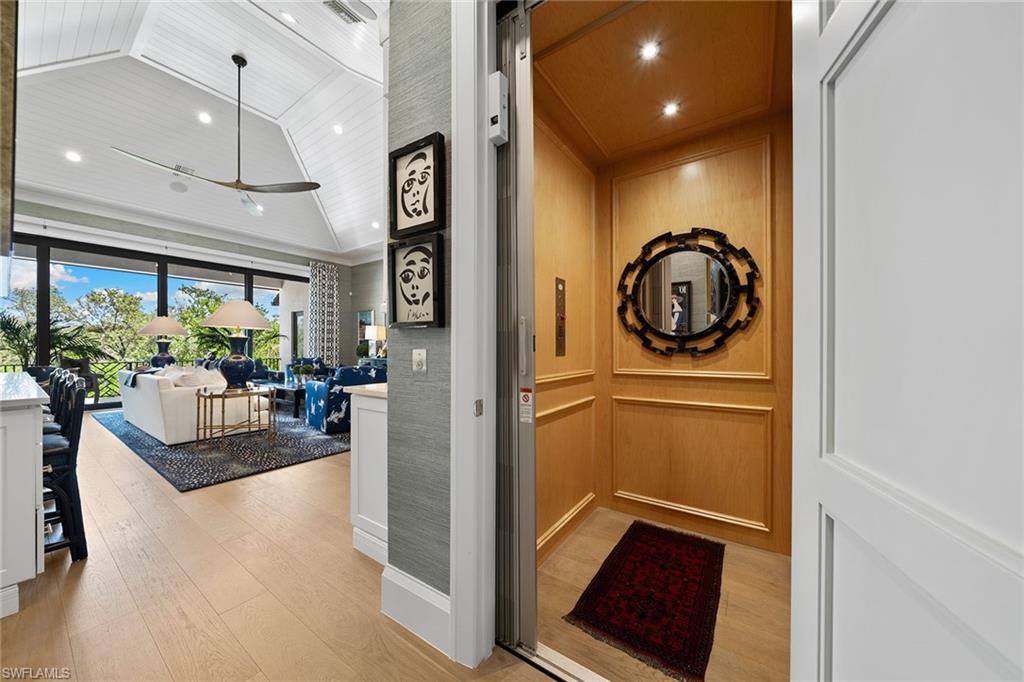 210 Topanga DR