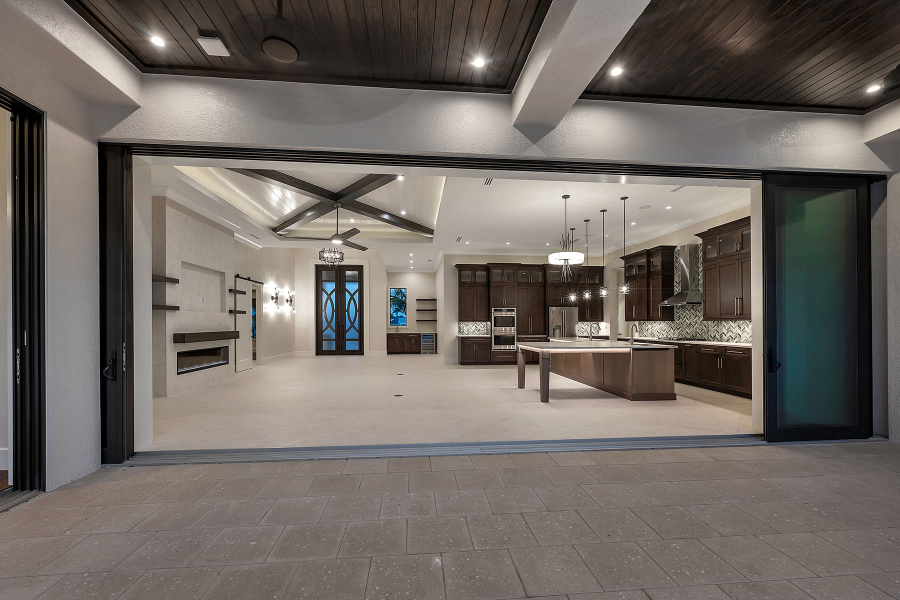 825 Miramar Court