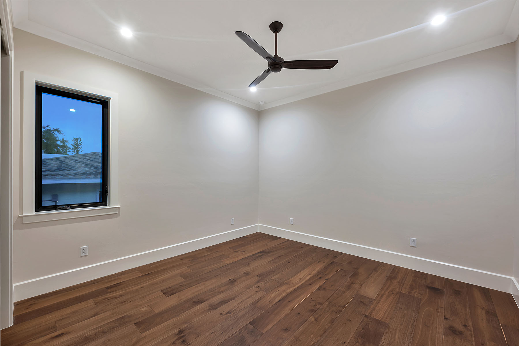 825 Miramar Court