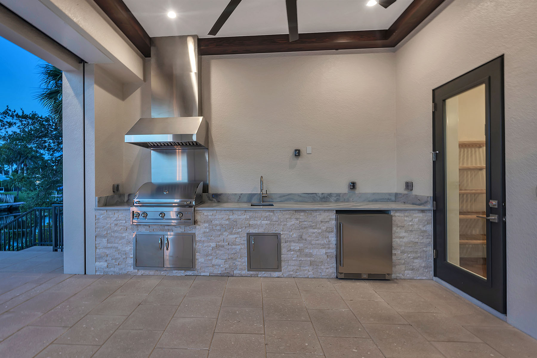 825 Miramar Court