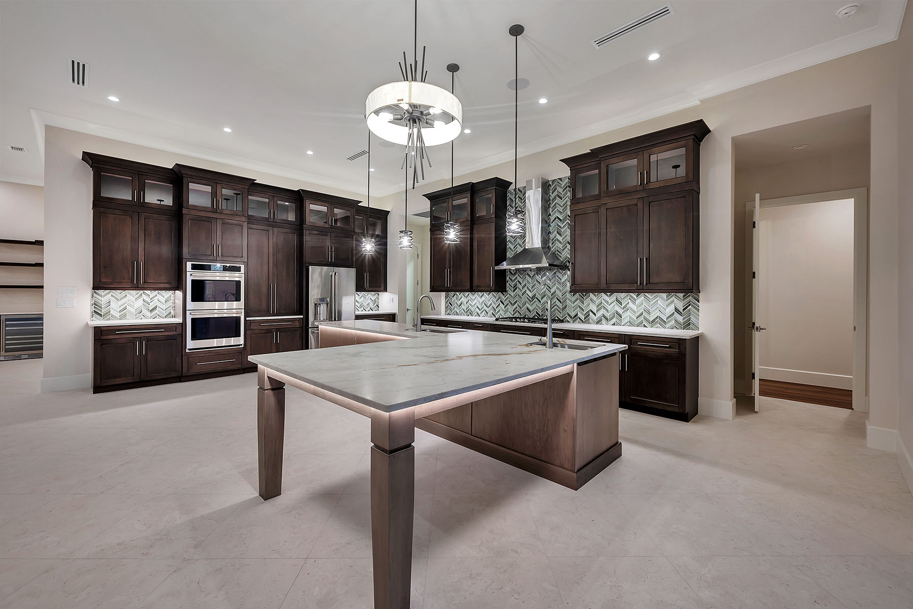 825 Miramar Court