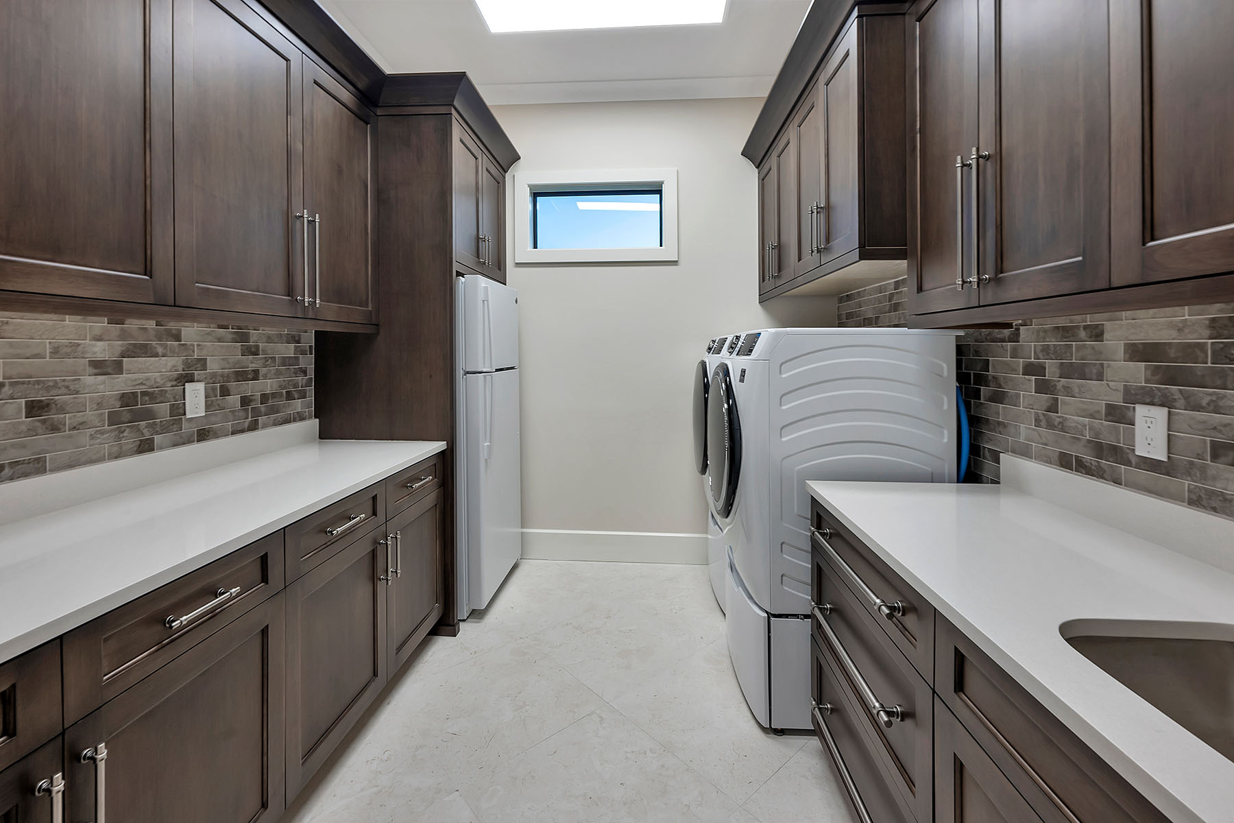 825 Miramar Court