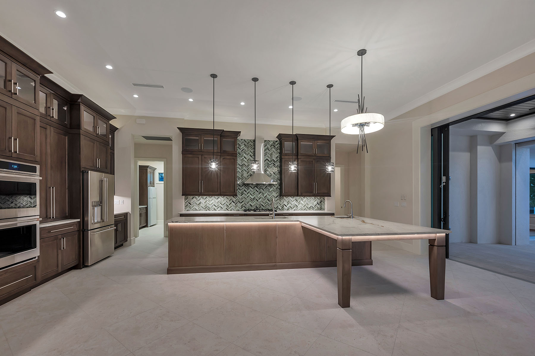 825 Miramar Court