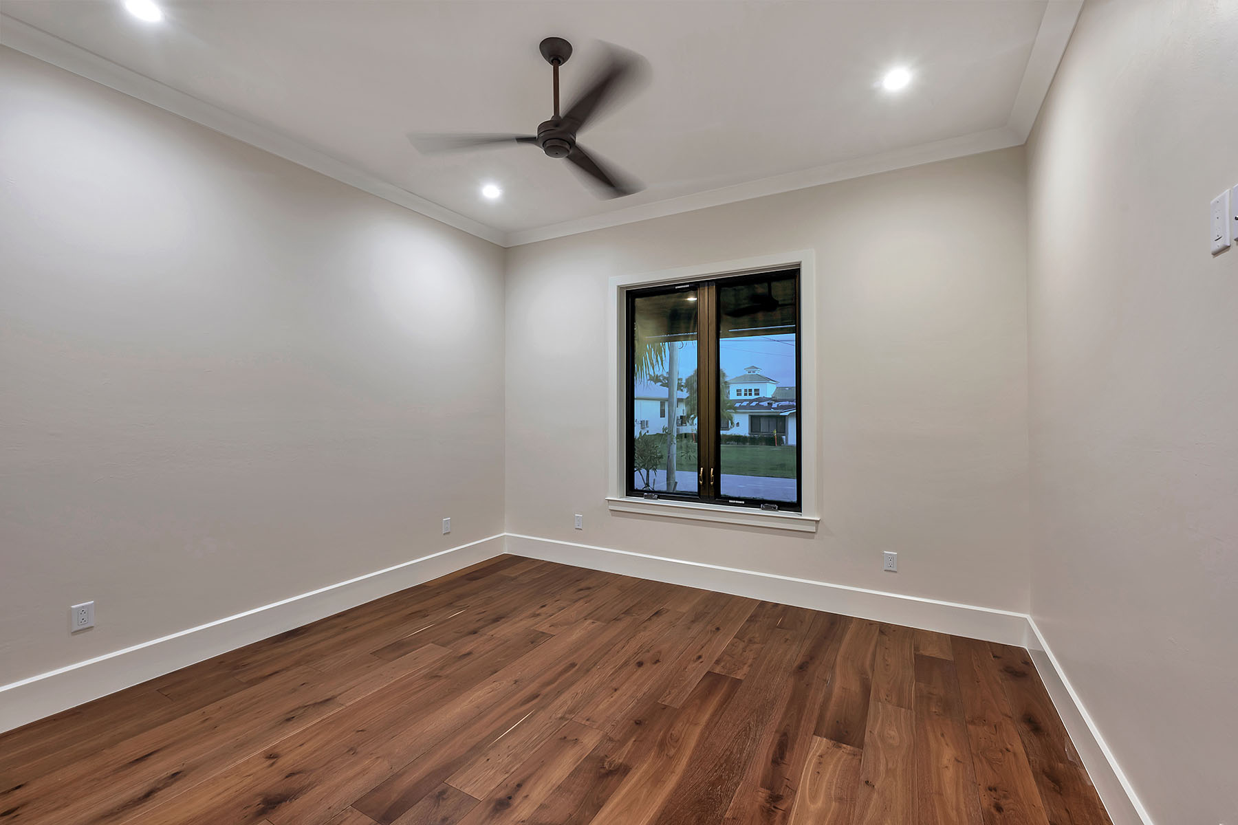 825 Miramar Court