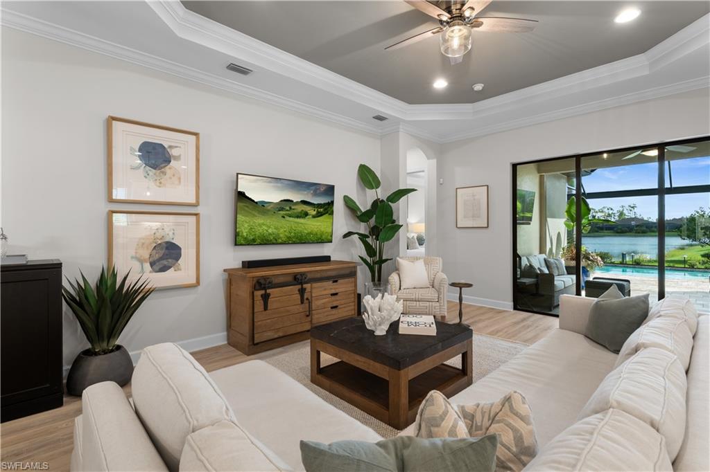 9405 Terresina DR