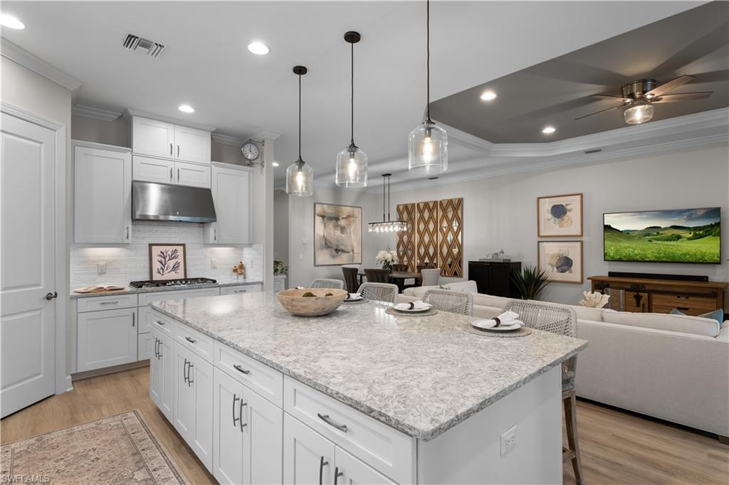 9405 Terresina DR
