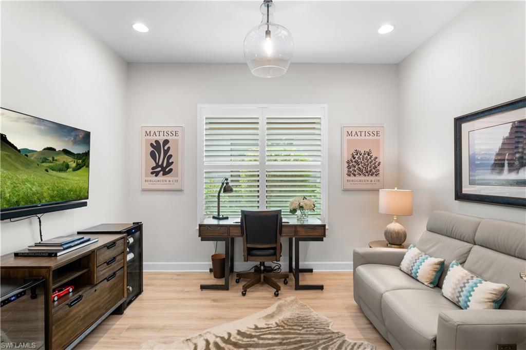 9405 Terresina DR