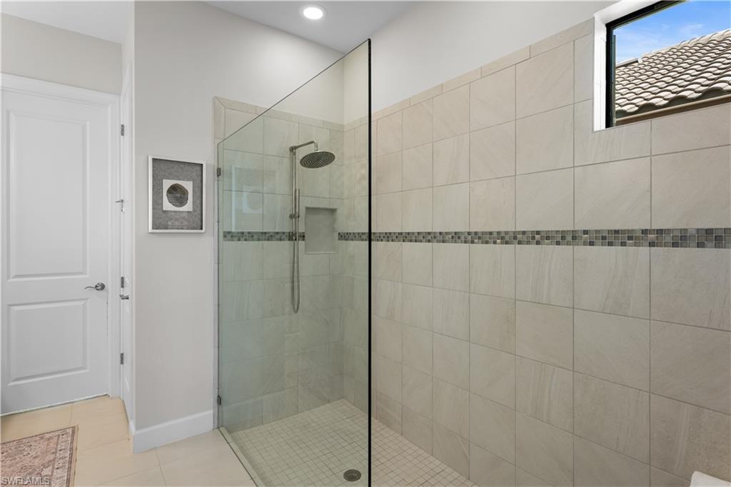 9405 Terresina DR