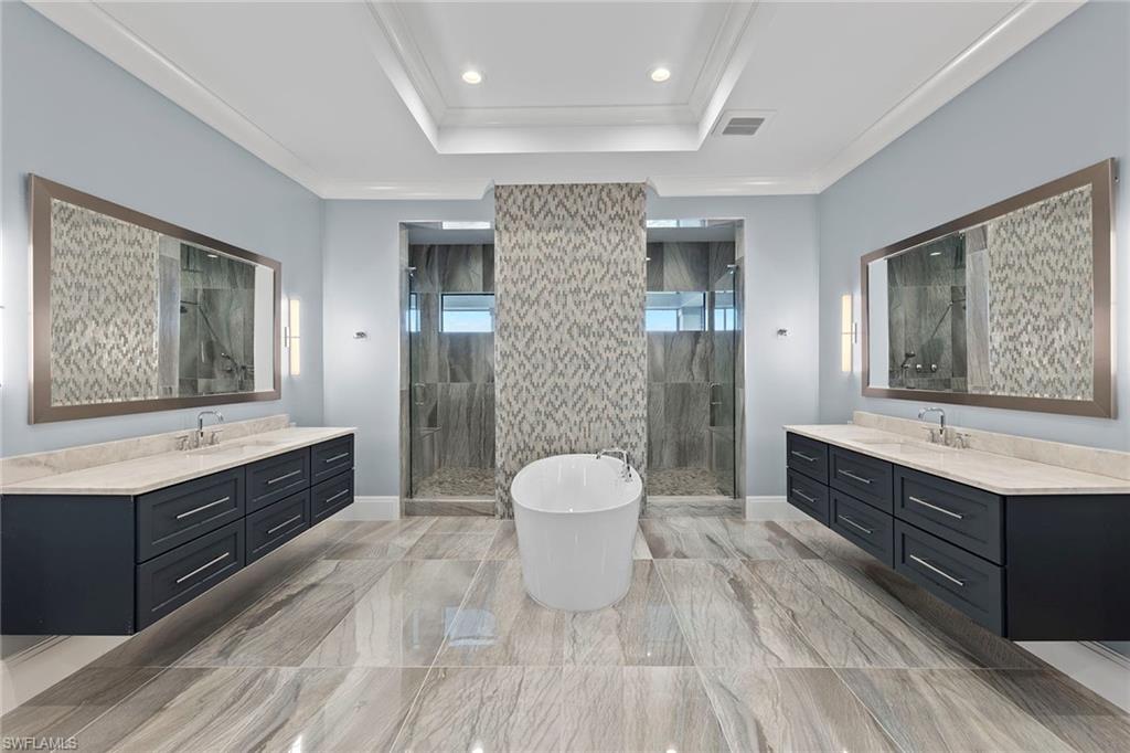 211 San Mateo DR