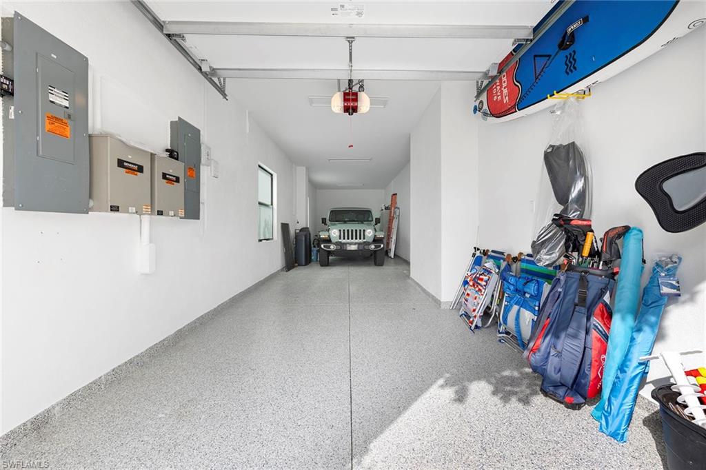 211 San Mateo DR