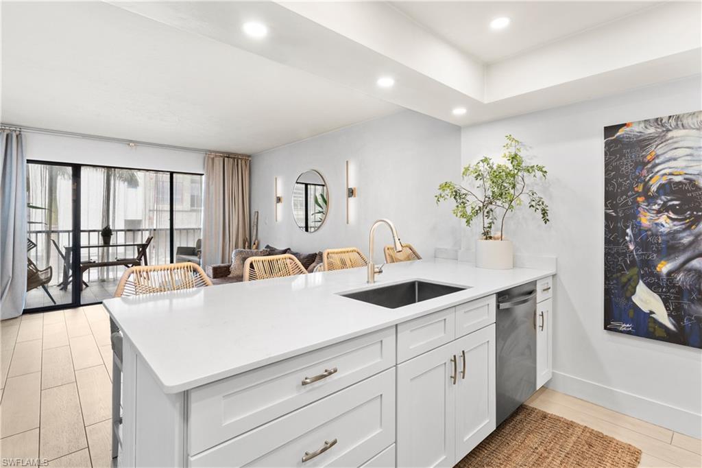 260 Southbay DR # 107