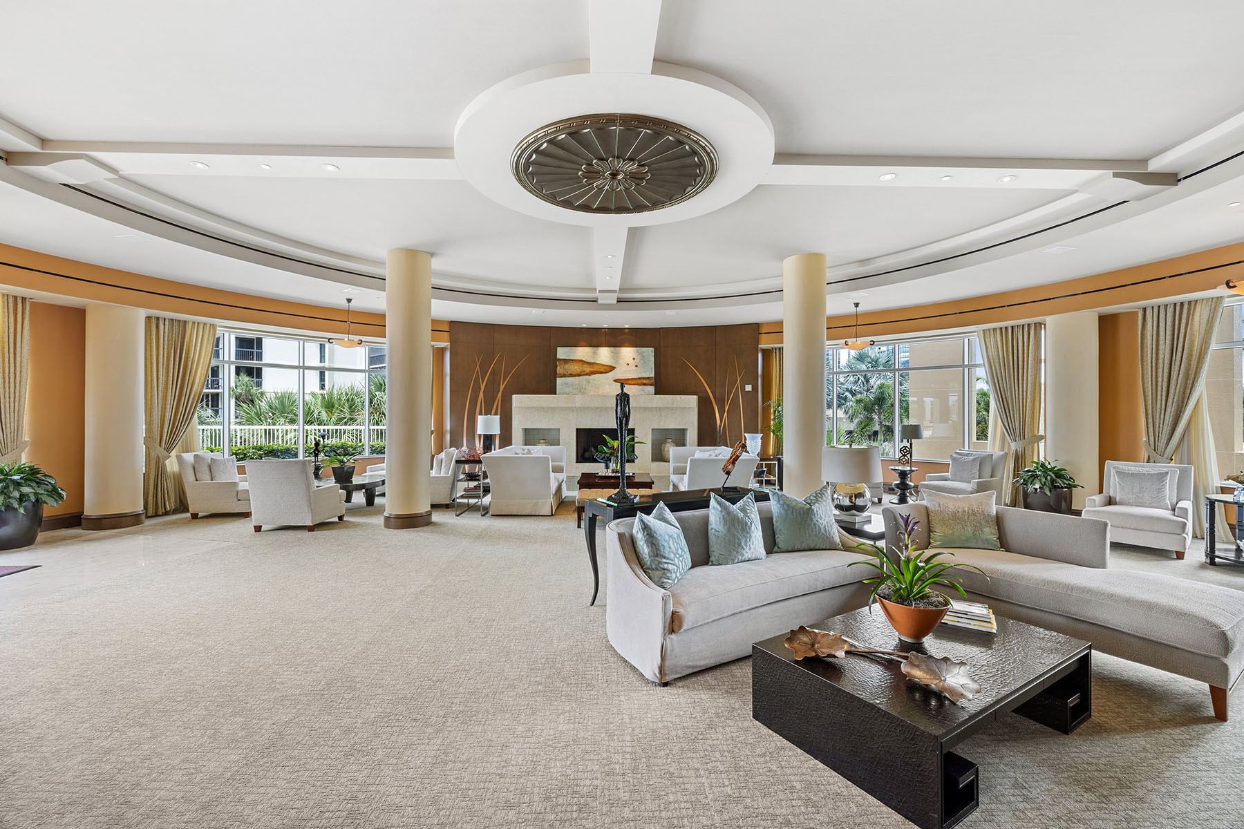 4501 Gulf Shore Boulevard N , 405