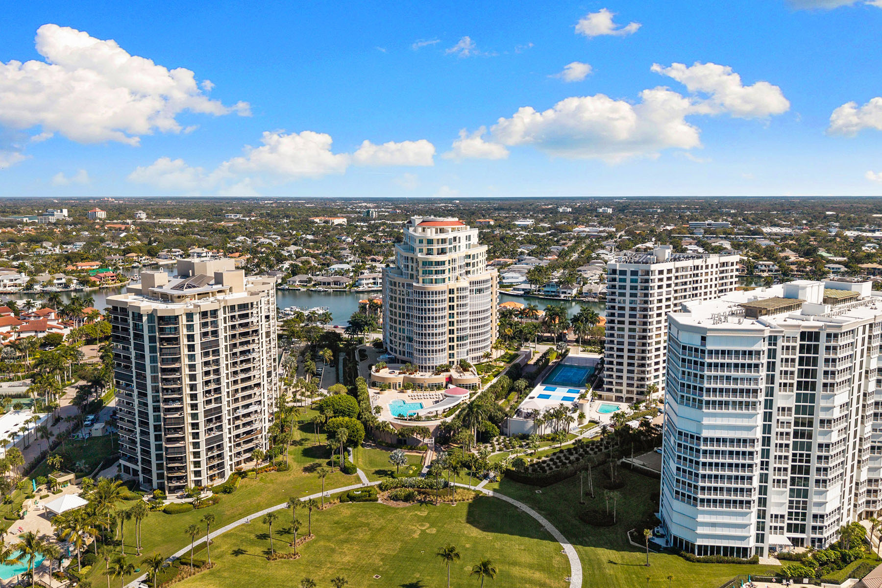 4501 Gulf Shore Boulevard N , 405