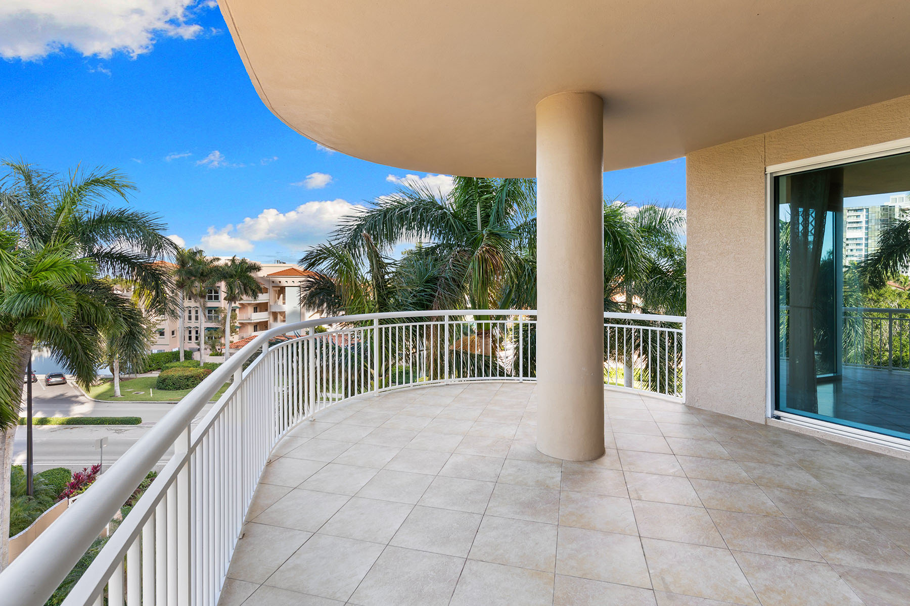 4501 Gulf Shore Boulevard N , 405