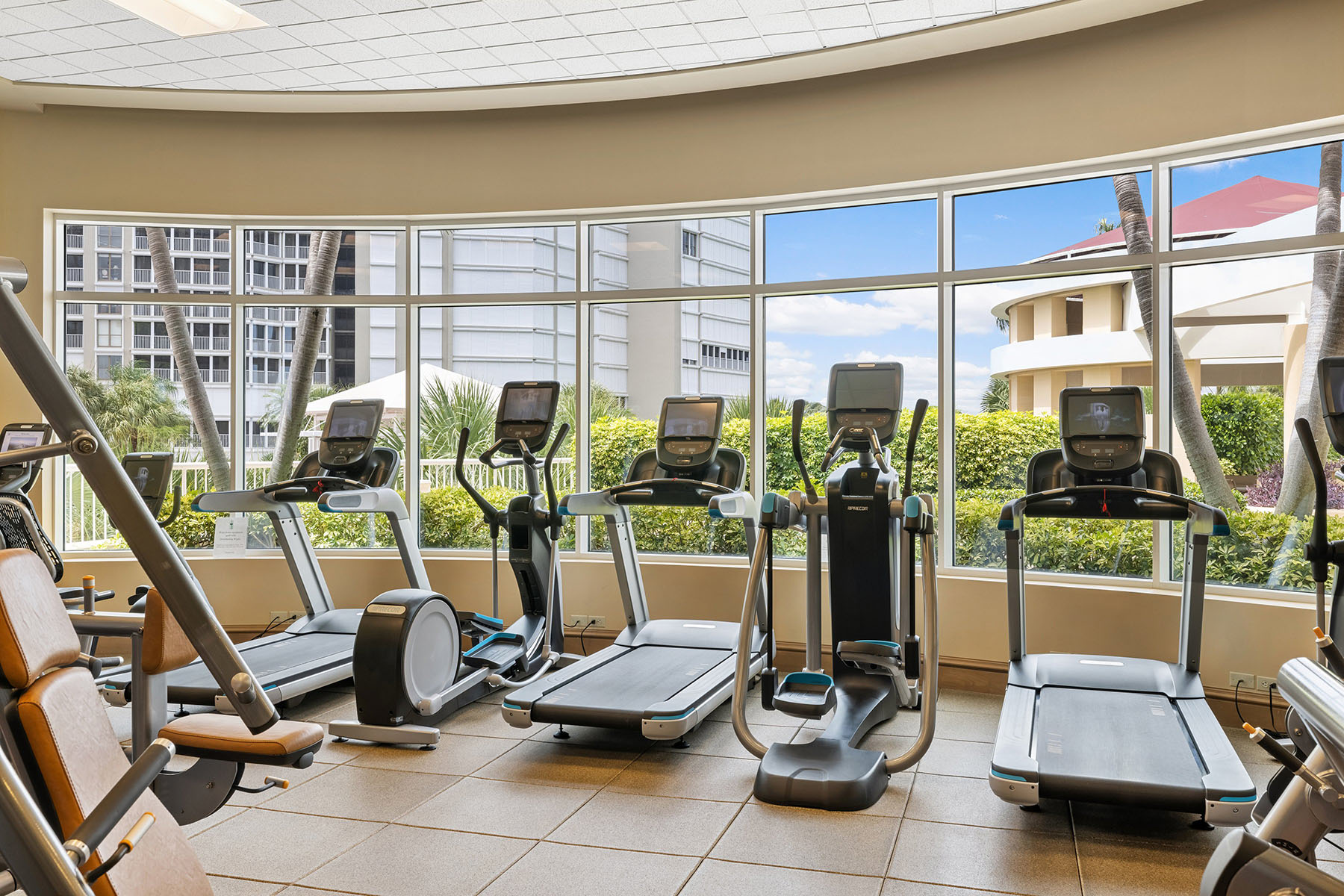 4501 Gulf Shore Boulevard N , 405