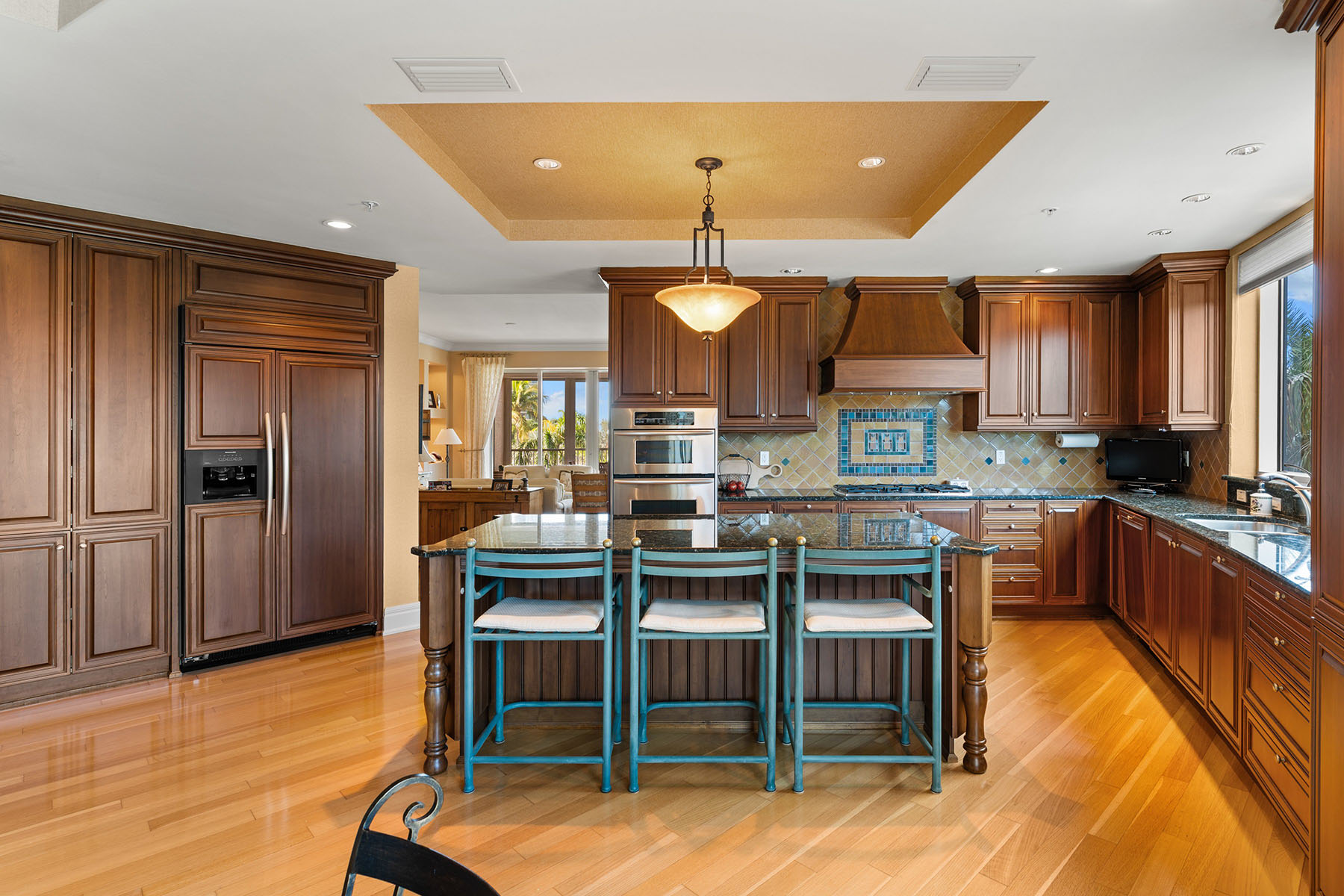 4501 Gulf Shore Boulevard N , 405