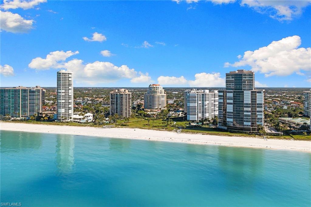 4501 Gulf Shore BLVD N # 405