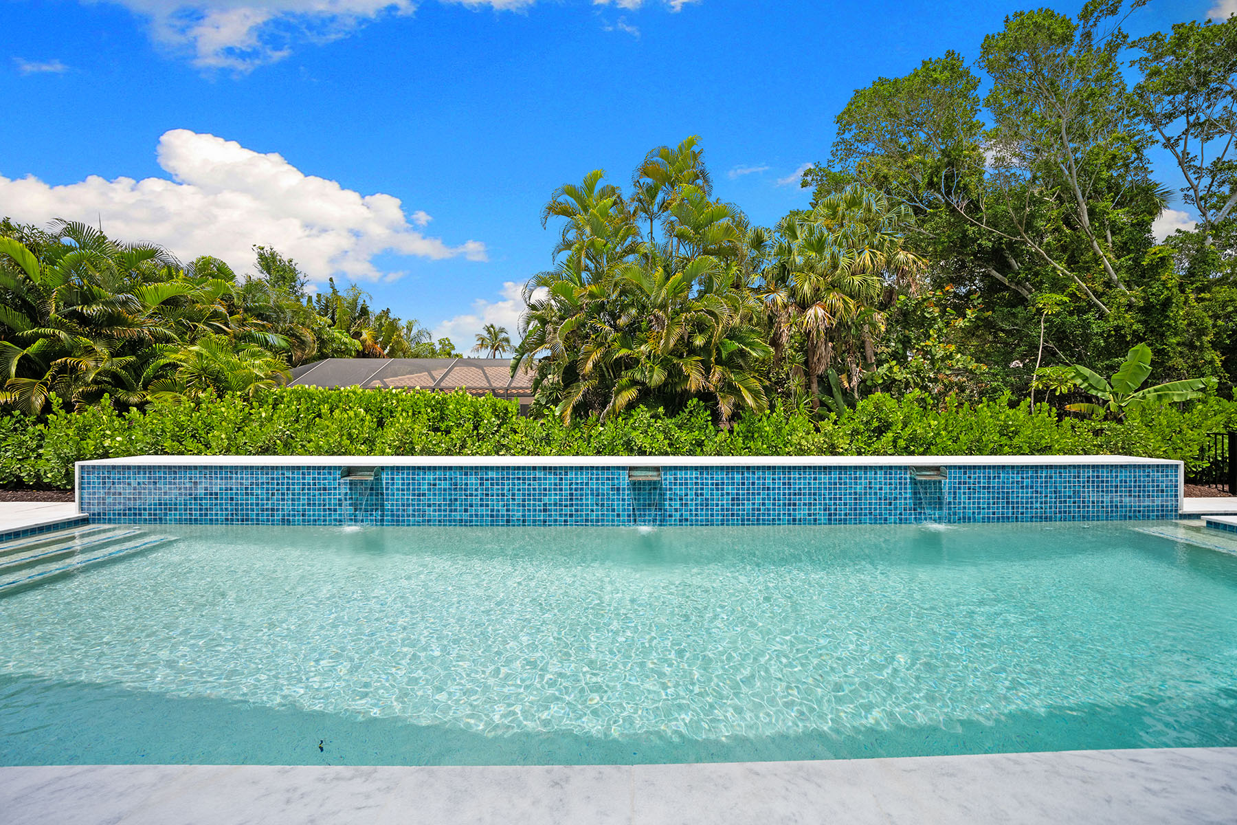 623 Park Shore Drive