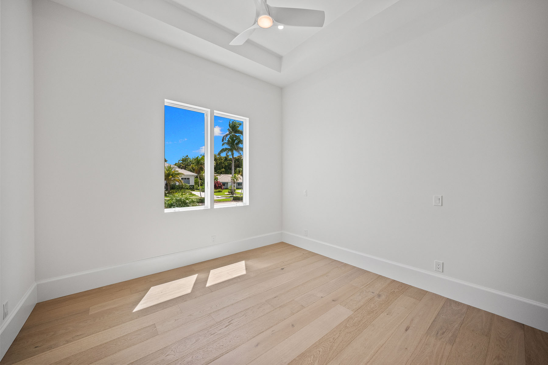623 Park Shore Drive