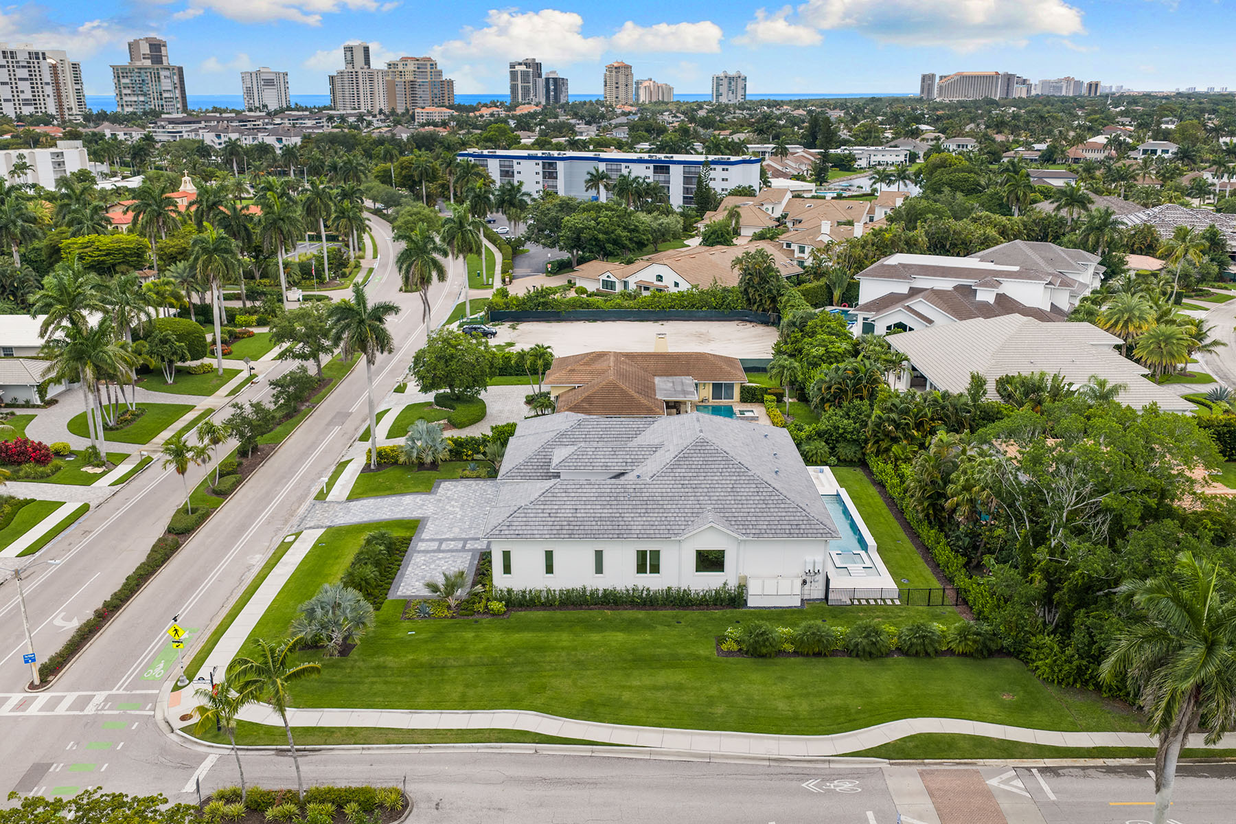 623 Park Shore Drive