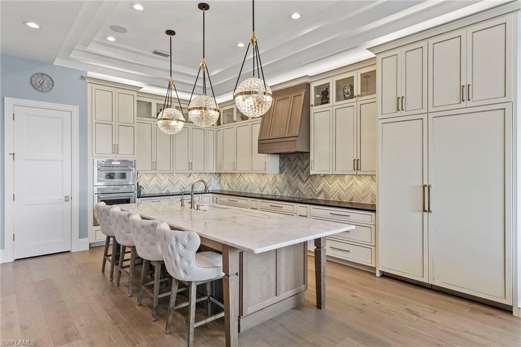 211 San Mateo DR