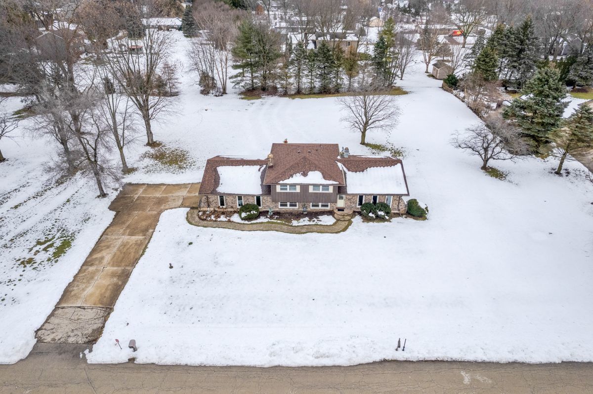 4N615 Faireno Drive