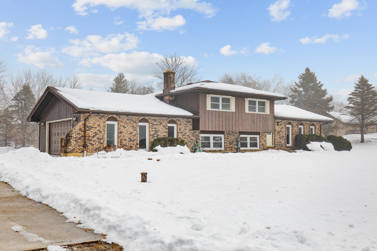4N615 Faireno Drive