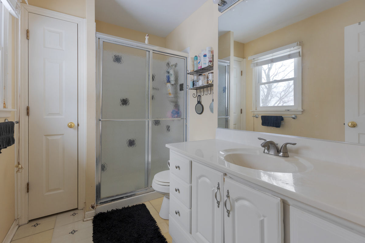 4N615 Faireno Drive