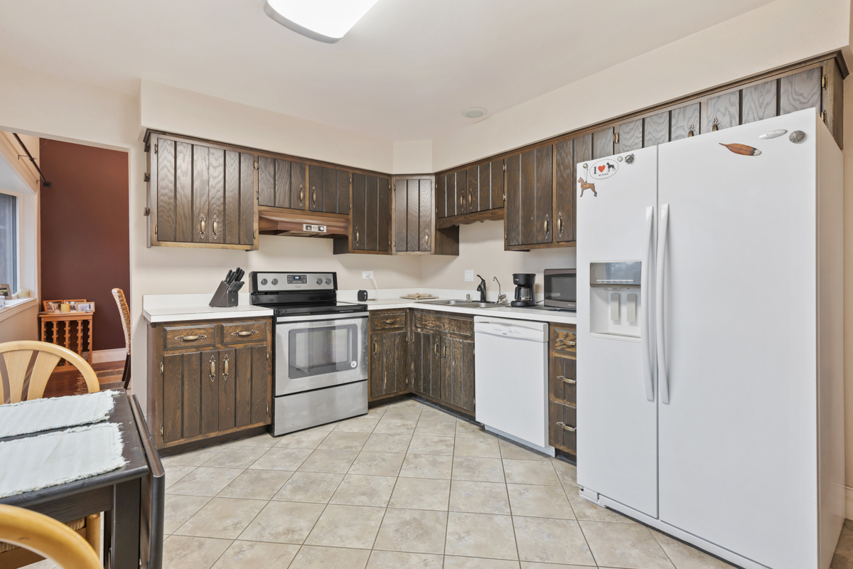 40W976 Bridle Creek Drive